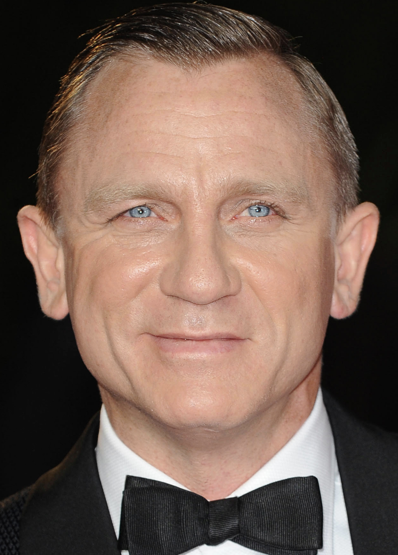 Daniel Craig